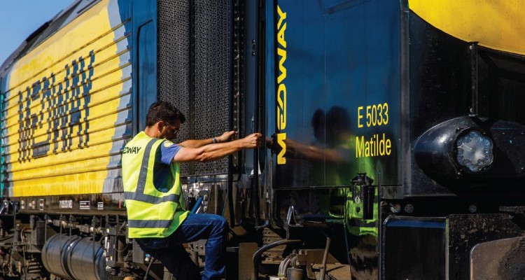 Transporte de Mercadorias tamb&eacute;m aos Feriados